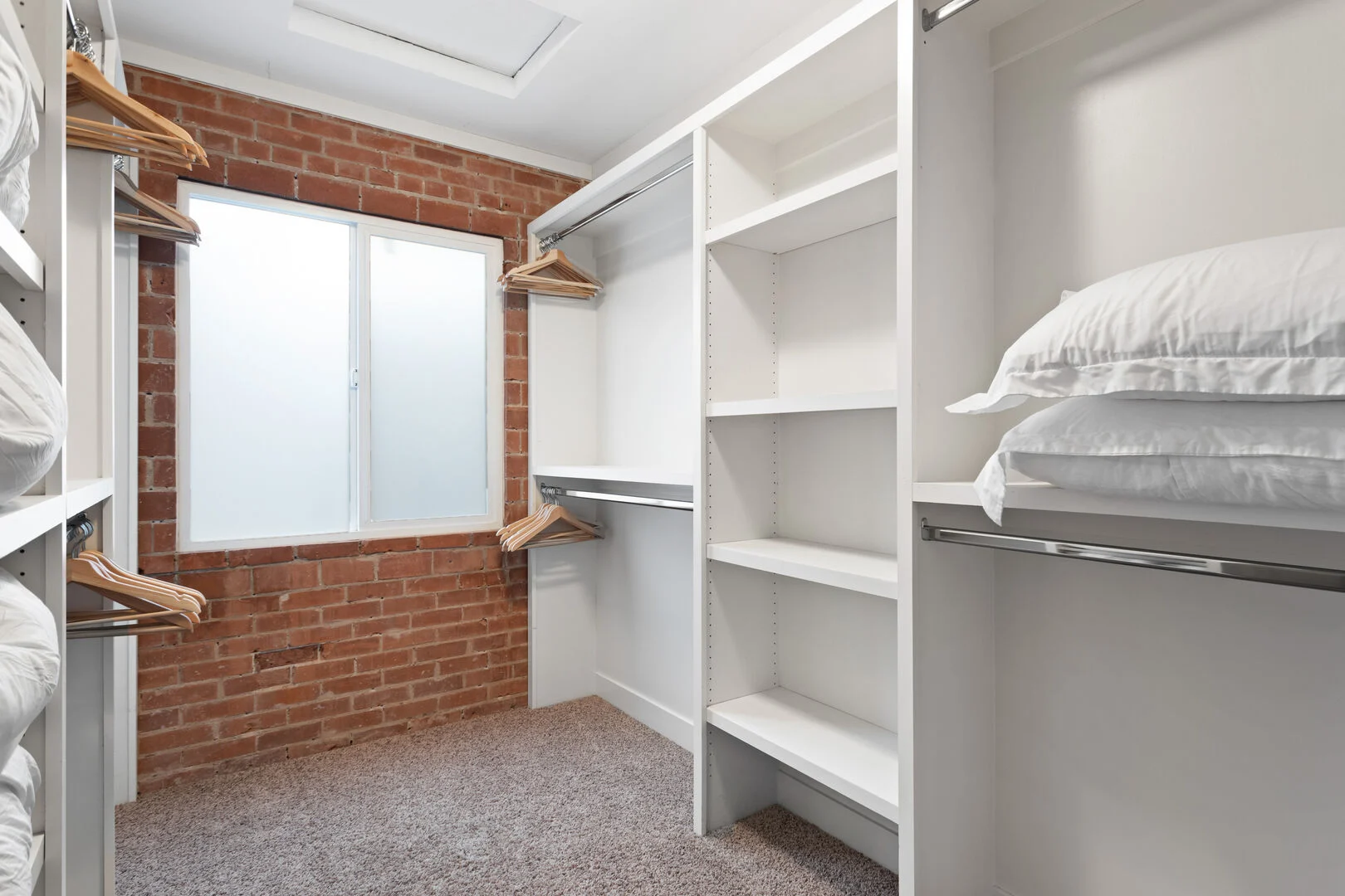 Acacia House - Image 16